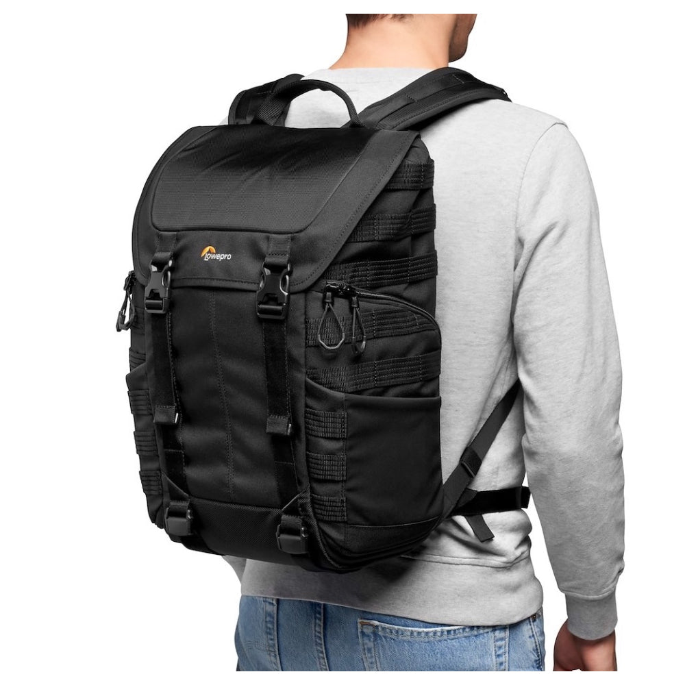 Mochila Lowepro ProTactic BP 300 AW II
